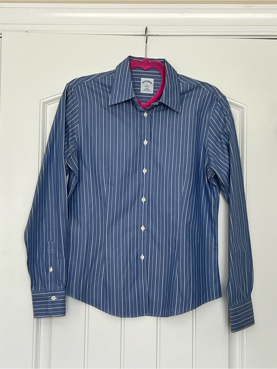 Brooks Brothers Tops - Brooks Brothers Classic Blue Pinstripe Fitted Dress Shirt Size 6